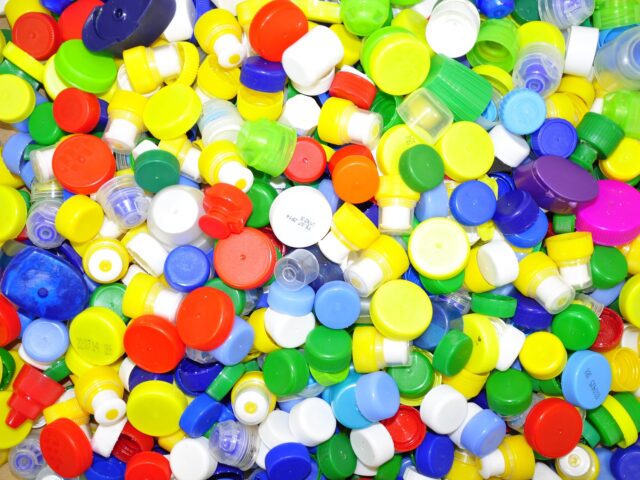 ZBIÓRKA PLASTIKOWYCH ZAKRĘTEK 2019/20 r. ZBIÓRKA PLASTIKOWYCH ZAKRĘTEK 2019/20 r.